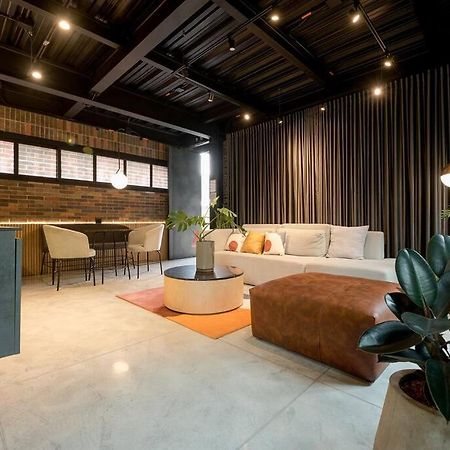 Hotel Meridiano Lofts Medellín Exteriör bild